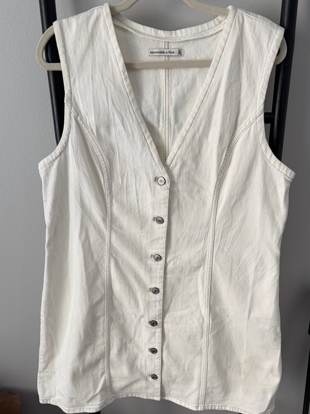 Abercrombie & Fitch Women's Cream Button-Front Sleeveless Denim Vest Dress - Picture 3 of 3